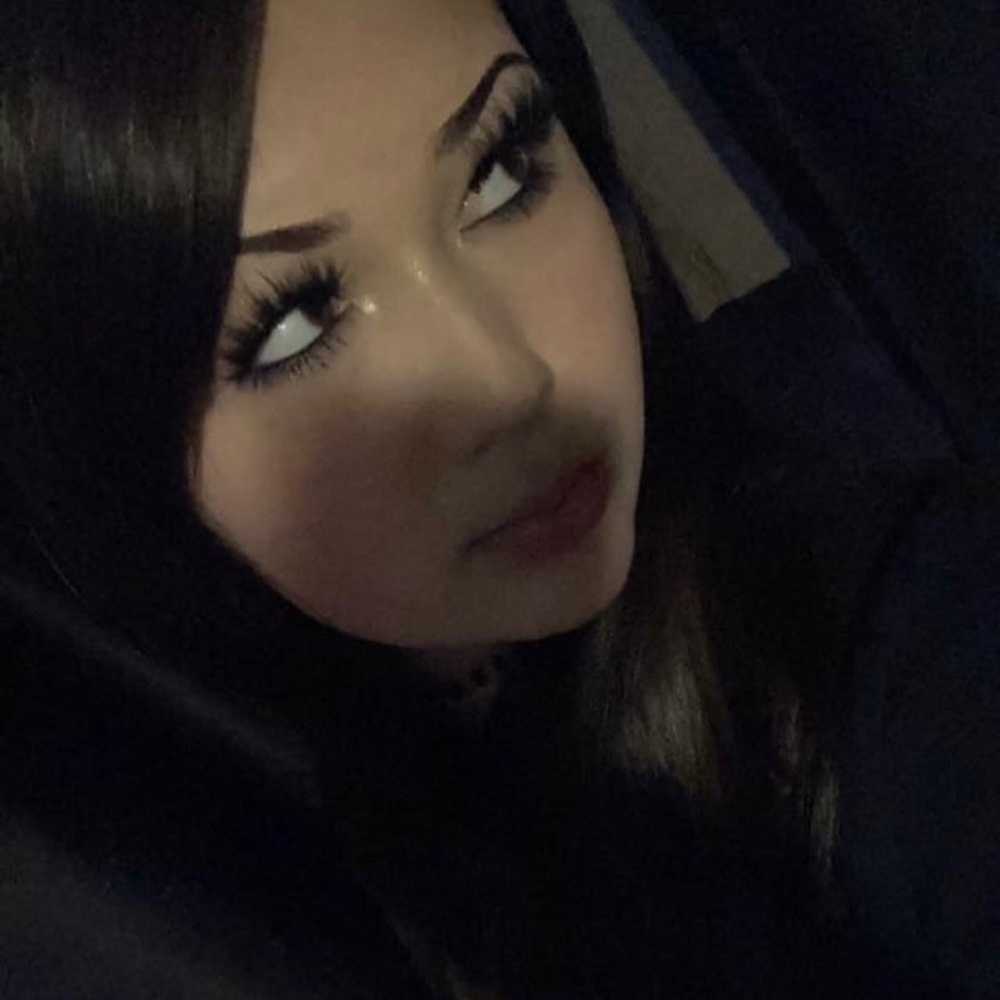 Meet your Posher, Josaphina